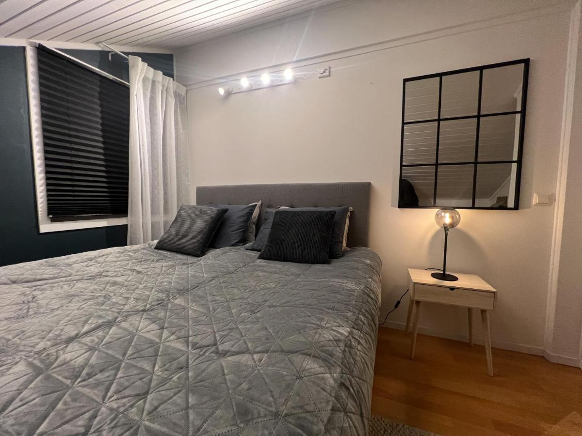 Charming Loft Retreat On Tromso'S Historic Main Street: 3-Minute Stroll To City Square Exteriör bild